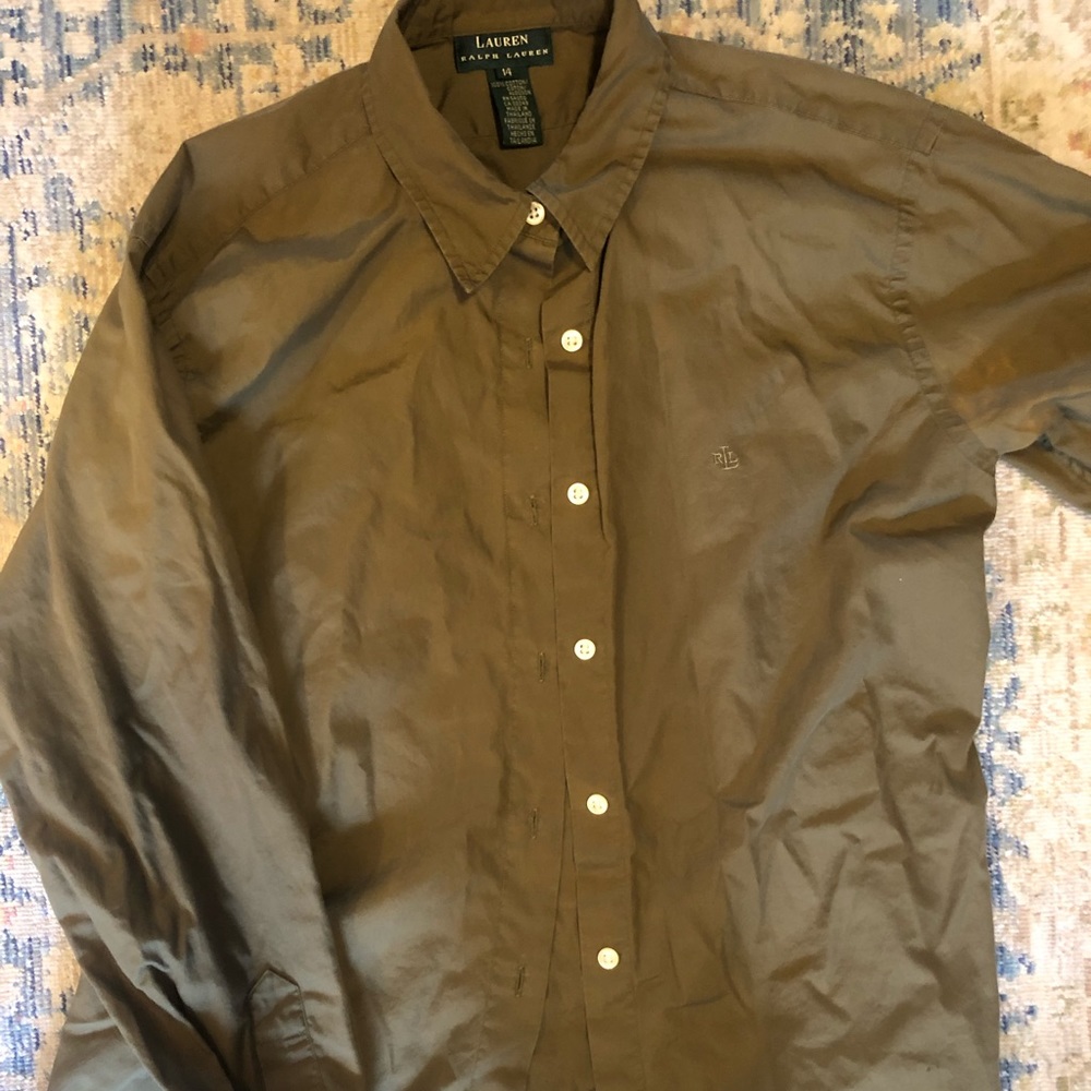 Ralph Lauren women’s size 14 button up long sleeve.